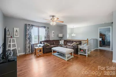 3868 W Nc 10 Highway, Newton, NC 28658 - Photo 4