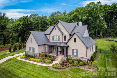 1115 Shelton Oaks Court, Matthews, NC 28105 - Photo 4