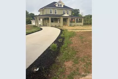 201 E First Street, Lowell, NC 28098 - Photo 1