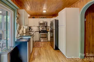 262 Azalea Hills Ln, Spruce Pine, NC 28777 - Photo 16
