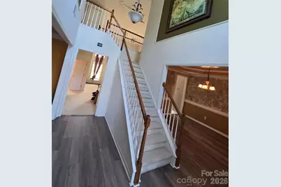 9120 Viscount Lane, Charlotte, NC 28269 - Photo 8