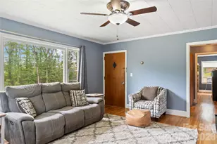 421 E Passaic St, Peachland, NC 28133 - Photo 4