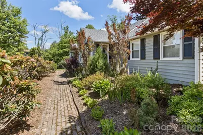 10 Applecross Road, Weaverville, NC 28787 - Photo 6