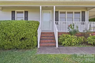1607 McFarland Dr, Shelby, NC 28152 - Photo 6