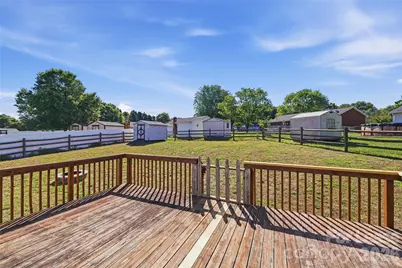 1607 McFarland Drive, Shelby, NC 28152 - Photo 4