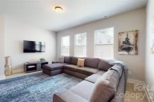4110 Salient St, Charlotte, NC 28205 - Photo 6