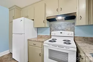 6239 Netherwood Dr, Charlotte, NC 28210 - Photo 22