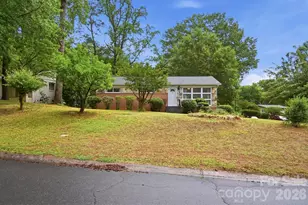 6239 Netherwood Dr, Charlotte, NC 28210 - Photo 2