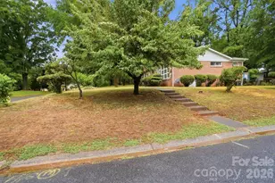 6239 Netherwood Dr, Charlotte, NC 28210 - Photo 4