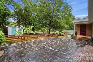 6239 Netherwood Dr, Charlotte, NC 28210 - Photo 44