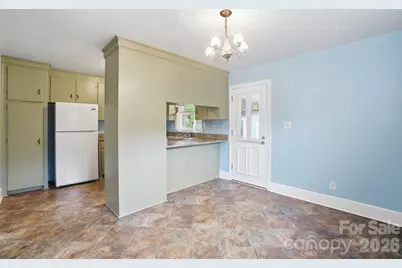 6239 Netherwood Drive, Charlotte, NC 28210 - Photo 14