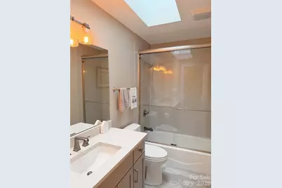 152 Skyview Circle, Asheville, NC 28804 - Photo 8