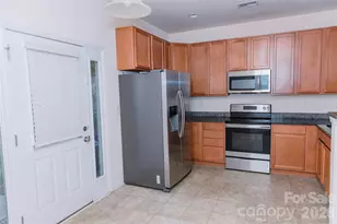 10443 Benfield Rd, Charlotte, NC 28269 - Photo 34