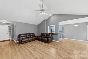 4808 Liska Ct, Charlotte, NC 28227 - Photo 6