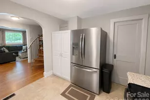 36 20th Ave NE, Hickory, NC 28601 - Photo 4