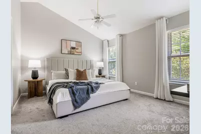 6208 Harburn Forest Drive, Charlotte, NC 28269 - Photo 12
