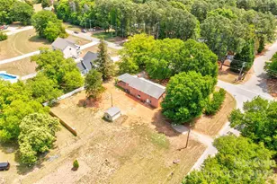 2903 Forbes Rd, Gastonia, NC 28056 - Photo 4