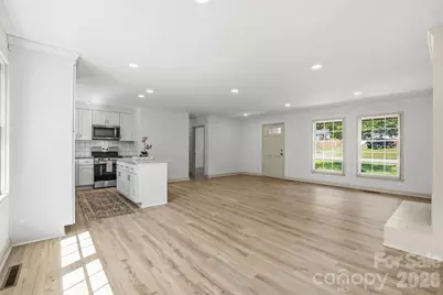 909 Evelyn Avenue, Kannapolis, NC 28083 - Photo 12