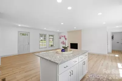 909 Evelyn Avenue, Kannapolis, NC 28083 - Photo 14