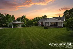 3021 Davis Park Rd, Gastonia, NC 28052 - Photo 2