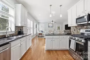 342 Shoreline Pkwy, Tega Cay, SC 29708 - Photo 8