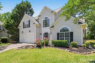 8800 Cavonnier Ln, Charlotte, NC 28216 - Photo 4