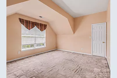8800 Cavonnier Lane, Charlotte, NC 28216 - Photo 24