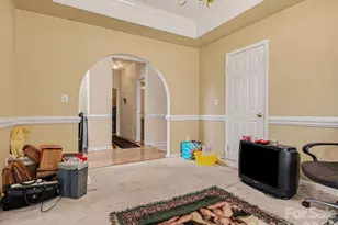 8800 Cavonnier Ln, Charlotte, NC 28216 - Photo 8