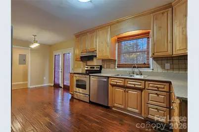 417 Wintergreen Court, Kings Mountain, NC 28086 - Photo 6