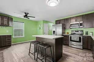 2301 Reid Pointe Ave, Fort Mill, SC 29707 - Photo 6