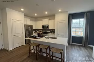 289 4th St, York, SC 29745 - Photo 1