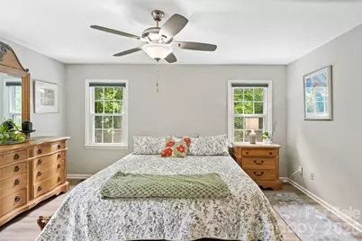 9486 Kings Falls Drive, Charlotte, NC 28210 - Photo 22