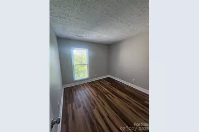 1050 21st Avenue NW #64, Hickory, NC 28601 - Photo 14