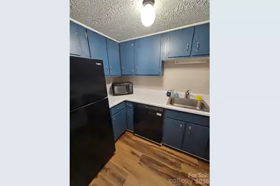 1050 21st Avenue NW #64, Hickory, NC 28601 - Photo 16