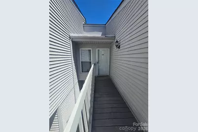 1050 21st Avenue NW #64, Hickory, NC 28601 - Photo 2