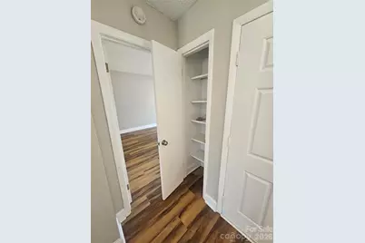 1050 21st Avenue NW #64, Hickory, NC 28601 - Photo 6