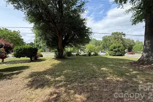 1717 Shelby Rd, Kings Mountain, NC 28086 - Photo 8
