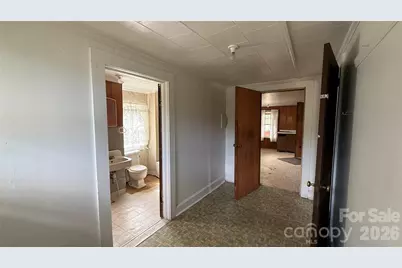 1717 Shelby Road, Kings Mountain, NC 28086 - Photo 20