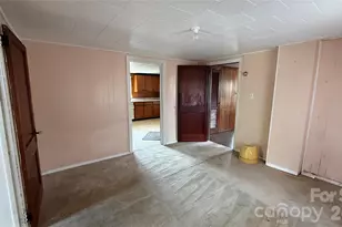1717 Shelby Rd, Kings Mountain, NC 28086 - Photo 16