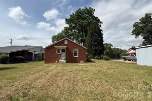 1717 Shelby Rd, Kings Mountain, NC 28086 - Photo 6