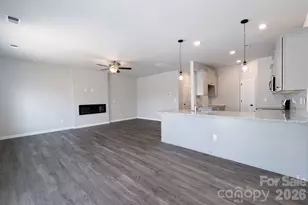 4725 Muskogee Dr, Charlotte, NC 28227 - Photo 6