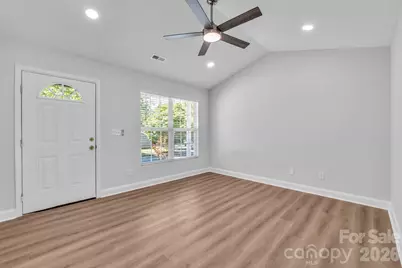 1426 Fontana Avenue, Charlotte, NC 28206 - Photo 10