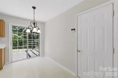 7011 Long Run Lane, Charlotte, NC 28216 - Photo 12