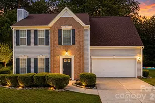 7011 Long Run Ln, Charlotte, NC 28216 - Photo 1