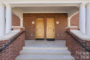 203 Grandin Rd, Charlotte, NC 28208 - Photo 2