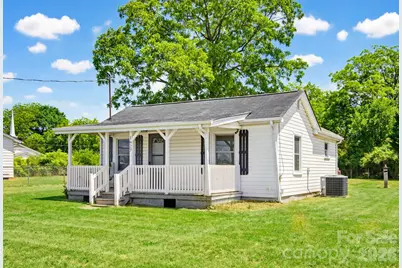 1627 Warren Avenue, Gastonia, NC 28054 - Photo 1