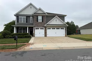 5401 Casper Dr, Charlotte, NC 28214 - Photo 1