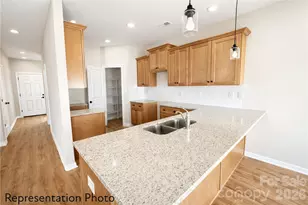4737 Muskogee Dr, Charlotte, NC 28227 - Photo 6