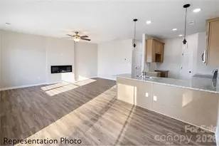 4737 Muskogee Dr, Charlotte, NC 28227 - Photo 2