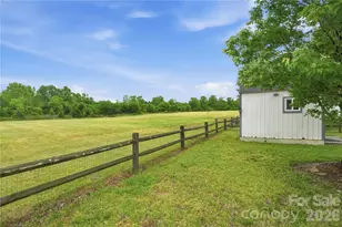 720 Yvonne Dr SW, Concord, NC 28027 - Photo 36